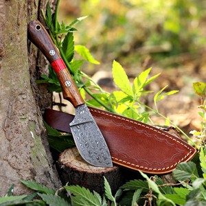 มีดเหล็กดามัสกัสทำมือ ใบมีดแบบ Fixed Blade พร้อมปลอกหนัง EDC ด้ามจับไม้พะยูง สำหรับล่าสัตว์ ปอกหนัง ตั้งแคมป์  รับผลิตตามแบบ OEM/ODM - Product Image 1