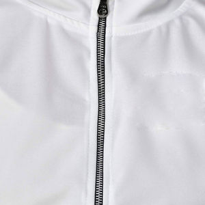 Survêtement pour femmes sur mesure, de haute qualité, fabriqué au Pakistan - Product Image 5