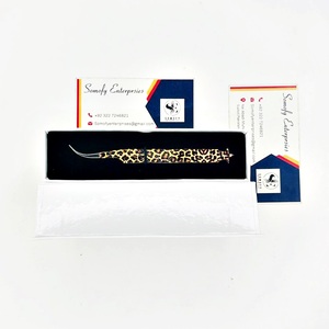 Pinzas para Pestañas con Diseño de Guepardo de Somofy Enterprises, Acero Inoxidable, Punta de Precisión Suave, Agarre Perfecto, 10 mm, Empaquetado en Caja - Product Image 6