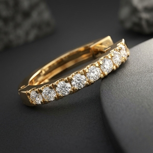 Pendientes de Aro Clásicos de Oro Amarillo de 10k, 14k y 18k con Diamantes Cultivados en Laboratorio con Corte Brillante Redondo para Uso Diario para Mujer - Product Image 4