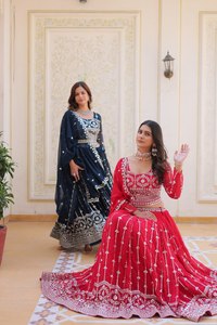 Traditional <b>RED</b> Embroidered <b>Lehenga</b> Set With Dupatta Floor-Length Women's Indian Pakistani <b>Wedding</b> Wear - Product Image 3