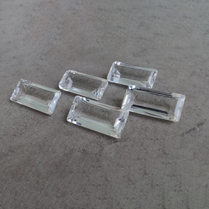 คริสตัลควอตซ์ธรรมชาติทรงสี่เหลี่ยมผืนผ้าขนาดใหญ่เจียระไนอย่างประณีต  อัญมณีธรรมชาติที่ผ่านการปรับขนาดแล้ว - Product Image 4