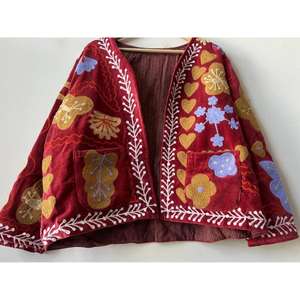 Chaqueta Corta Boho Suzani, Bordada, de Algodón Reversible, para Festivales y Vacaciones, Estilo Étnico, Regalo para Ella - Product Image 2