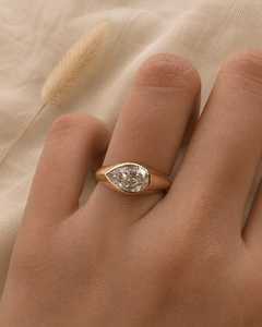 Bague de fiançailles solitaire en diamant de laboratoire taille poire 2 carats, or massif 10K 14K 18K, bijoux fins certifiés IGI, couleur E - Product Image 5