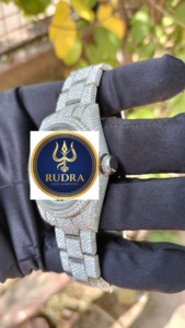 RUDRA JEWELS WATCHES นาฬิกาสแตนเลสสตีลหรูหรา ประดับเพชรโมอิสซาไนต์ ระบบกลไก ดีไซน์โปร่งหรูหรา สปอร์ต ขนาด 20 มม. - Product Image 2