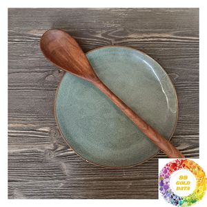 Cuchara de Madera de Nogal, Regalo para el Día de la Madre, Utensilio de Cocina Natural Hecho a Mano para Mamás, Cocineros Caseros y Celebraciones Especiales - Product Image 5