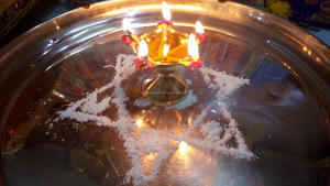 โคมไฟน้ำมันทองเหลืองแบบลึก - Product Image 4