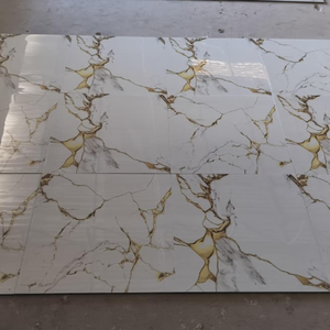 Carrelage en porcelaine brillant Nevada Gold de KGN Exports, 60x60cm, pour murs et sols intérieurs, design imitation pierre contemporain, garantie 5 ans - Product Image 2