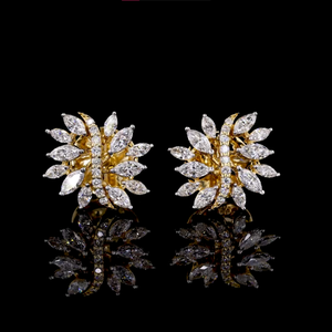 ต่างหูเพชรเพาะเลี้ยงจาก Designer Lab ตัวเรือนทองคำสีเหลือง |   เครื่องประดับเจ้าสาวและงานแต่งงาน - Product Image 1