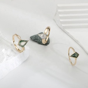 Anillo de Diamantes de Plata de Ley 925 de Lujo y Calidad de Exportación para Mujer, Joyería de Compromiso y Boda, Disponible para Exportación - Product Image 3