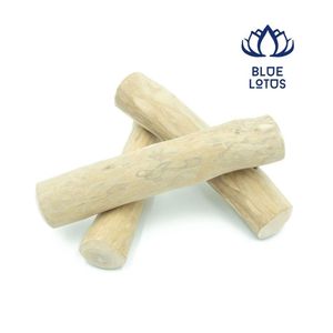 [ALTA CALIDAD] Palo de Madera de Café para Masticar, Ideal para Perros Durante el Juego y la Masticación Diaria, Vietnam - Product Image 1