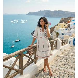 Robe trapèze en coton brodé, col en V, manches courtes, longueur genou, style vacances, motif géométrique blanc, tenue d'été en gros - Product Image 1