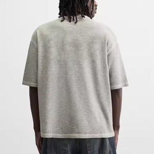 เสื้อยืดคอกลมแขนสั้นทรงปกติสำหรับผู้ชาย ผ้าคอตตอนเจอร์ซีย์ สีพื้น ดีไซน์เรียบง่าย ระบายอากาศได้ดี - Product Image 2