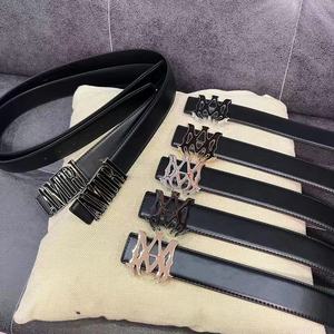 เข็มขัดหนังปรับแต่งได้สำหรับผู้ชาย แบรนด์ดีไซเนอร์ชื่อดัง ดีไซน์คลาสสิก สีดำ - Product Image 2