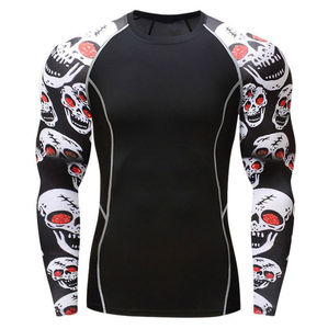 T-shirt de sport noir à manches longues pour homme, coupe ajustée, séchage rapide, respirant, avec logo imprimé numériquement sur le devant, idéal pour l'entraînement MMA – Collection Sportswear Factory - Product Image 1