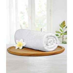 Toalla de baño hecha en India con secado rápido, de forma rectangular y tela suave para la piel, a la venta por exportadores. - Product Image 3