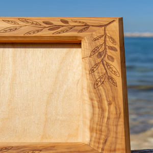 Cadre photo artisanal en bois de manguier Brownwood, design contemporain et écologique, lignes épurées, pour présentation sur table - Product Image 5