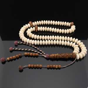 Tasbih Shadhili Moderno Hecho a Mano con 100 Cuentas de Hueso, Ecológico, para Oración Dhikr, Misbaha 302167 - Product Image 4