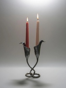 Stylish Lily Flower Candle Stand <b>Decorative</b> Metal Holder For Living Room <b>Decor</b> Events And <b>Table</b> Centerpiece Styling FRom India - Product Image 5