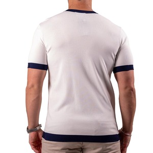 Camiseta Blanca de Cuello Redondo y Manga Corta para Hombre con Ribete en Contraste Azul Marino, de Algodón Tejido, Talla Grande, Largo Regular, Color Sólido - Product Image 2