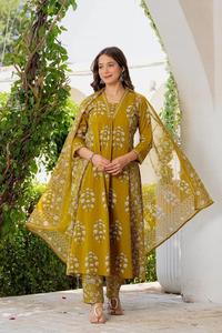 Costume trapèze en coton imprimé numérique couleur moutarde pour femme, coupe droite, longueur genou, tenue décontractée traditionnelle Inde Pakistan toutes saisons - Product Image 2