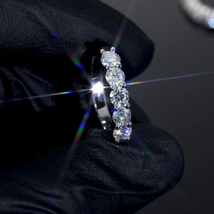 Pendientes de Aro con Diamantes de Moissanita, Plata 925, Pendientes Huggie Brillantes de Lujo, Joyería Elegante, Regalo para Mujeres y Hombres - Product Image 1