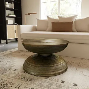 Table basse de luxe en métal faite à la main avec structure en acier inoxydable doré brossé et plateau en marbre blanc de qualité supérieure – Design commercial en métal - Product Image 1