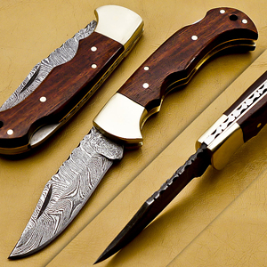 Couteau utilitaire pliant artisanal en acier Damas OEM avec manche en bois naturel, embouts en acier et format de poche - Product Image 1