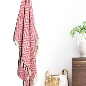 Manta de Jacquard 100% Algodón con Diseño Zig Zag |   Manta Decorativa para Sofá con Diseño Geométrico Chevron Boho - Product Image 4