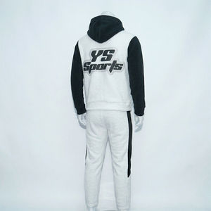 อัปเกรดเกมแฟชั่นของคุณด้วยชุดวอร์มขนแกะประดับพลอยเทียมระดับพรีเมียมนี้ออกแบบมาสำหรับผู้ที่โดดเด่นอย่างมีสไตล์ - Product Image 2