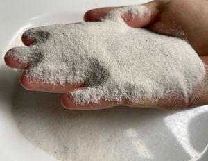 Gran oferta de gránulos de cuarzo de alta pureza, gran cantidad de arena de sílice industrial de Vietnam para diversas aplicaciones - Product Image 4