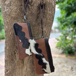 กระเป๋าคลัทช์หนังขนสัตว์แท้แบบมีซิปสำหรับผู้หญิงกระเป๋าคลัทช์ทำมือพิมพ์ลายนูน - Product Image 3