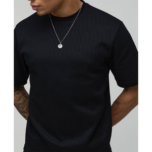 Ensemble décontracté d'été pour homme : T-shirt côtelé à manches courtes et short large – Tenue deux pièces - Product Image 3