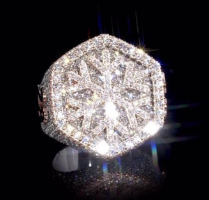 Bague octogonale en cristal fin avec halo de cristaux, bague statement pour les bijoux de fête - Product Image 1