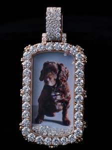 Pendentif photo de chien en moissanite S925 de luxe avec sertissage clos rond brillant, breloque animale thématique, bijou cadeau unisexe - Product Image 1