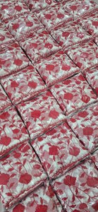 Women's <b>Red</b> Floral Printed <b>Saree</b> Traditional Indian Wear Loose Fit Polyester Casual Outfit All Seasons Floor-Length - Product Image 6