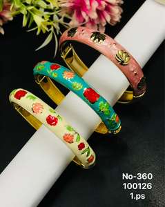 กำไลข้อมือโลหะผสมสีสันสดใส งานฝีมือเคลือบสีแบบอินเดีย สำหรับผู้หญิง ขายส่ง เหมาะสำหรับงานปาร์ตี้ ทันสมัย - Product Image 5