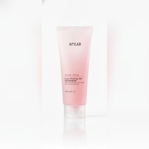 Espuma Limpiadora Facial con Niacinamida y Extracto de Melocotón 150ml - Product Image 1