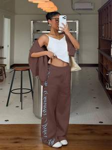 Conjunto de 2 piezas de moda para mujer: sudadera de punto estampada y pantalones a juego, atuendo informal, ropa para el desayuno y para relajarse en casa - Product Image 3