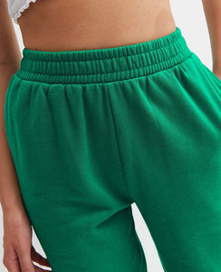 Ropa de calle desgastada personalizada con cremallera completa 2 piezas Slim Fit Jogging Trajes para mujeres Bordado Puff Chándales Conjunto Impreso - Product Image 3