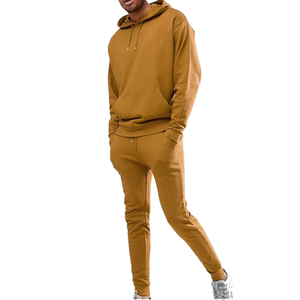 Chándal Informal con Capucha Impermeable de Primera Calidad, Nuevo Diseño de Invierno y Verano, Microtech Fleece Unisex en Venta - Product Image 3