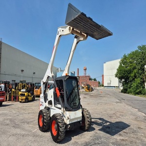 รถตักล้อยาง Bobcat S850 รุ่นทรงพลัง พร้อมระบบไหลเสริม 138.2 ลิตรต่อนาที และประสิทธิภาพการจัดการวัสดุที่แข็งแกร่ง - Product Image 2
