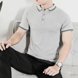 เสื้อเชิ้ตผู้ชายคุณภาพพรีเมียม สีน้ำตาล แขนสั้น ติดกระดุม ด้านหน้า สไตล์ลำลอง สำหรับเล่นกอล์ฟ ผลิตจากโพลีเอสเตอร์ ป้องกันรอยยับ - Product Image 3