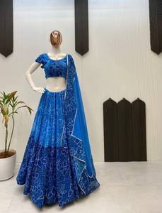 Lehenga de georgette estampado de diseñador con trabajo de espejo y blusa estampada con dupatta, especial para Navratri, lehenga choli completamente cosido. - Product Image 6