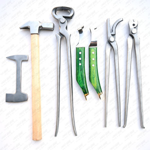 Kit d'outils de maréchal-ferrant léger Pinces à sabot tranchantes pour couper le couteau à boucle de marteau de chaussure pour couper la râpe à pneu de selle - Product Image 3