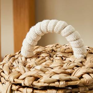 Cesta de almacenamiento para rollos de papel higiénico con diseño de jacinto de agua y cuerda, hecha a mano, ecológica, al por mayor, fabricada en Vietnam - Product Image 3