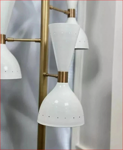 Lampe sur pied en laiton avec abat-jour conique, luminaire moderne en métal pour la maison et le bureau - Product Image 4