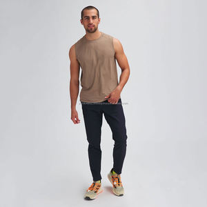 Camisetas de Gimnasio Hechas en Pakistán, Material Transpirable de Primera Calidad, Camiseta sin Mangas para Hombre de Alta Calidad, Diseño Liso en Venta - Product Image 2