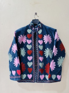 เสื้อแจ็คเก็ตสั้นผ้ากำมะหยี่ถักลายปักลายหัวใจเดซี่ คอจีน แขนยาว ผ้าฝ้าย 100% สไตล์ไพรรี่ชิค สำหรับฤดูหนาว - Product Image 5
