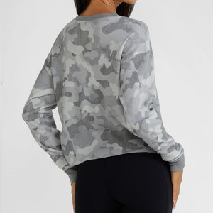 Camiseta Deportiva Casual para Mujer, Diseño de Camuflaje Sublimado, Puños Acanalados Personalizados, Corte Holgado, Manga Larga, para Correr - Product Image 5